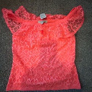 Express cut off sleeve shirt